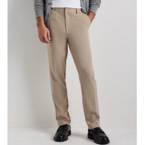 Quince Ultra Stretch 24/7 Smart Chino, Sand Dune